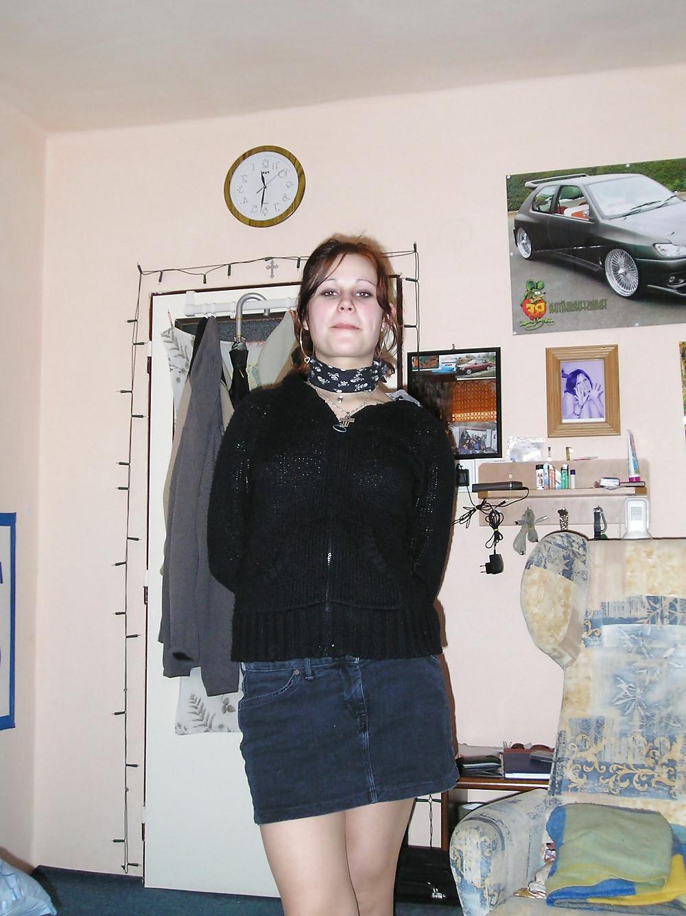 25P Private pics of a sweet teen