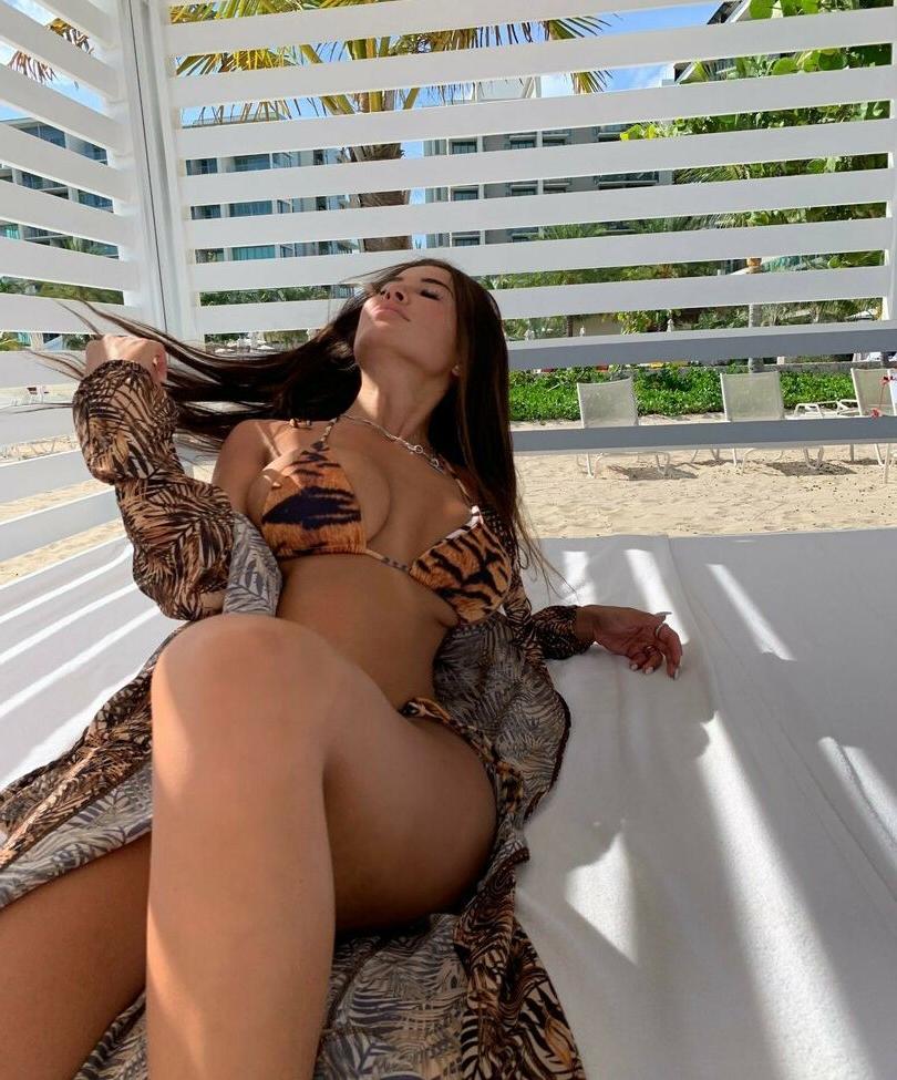 25P Rachel Bush nude