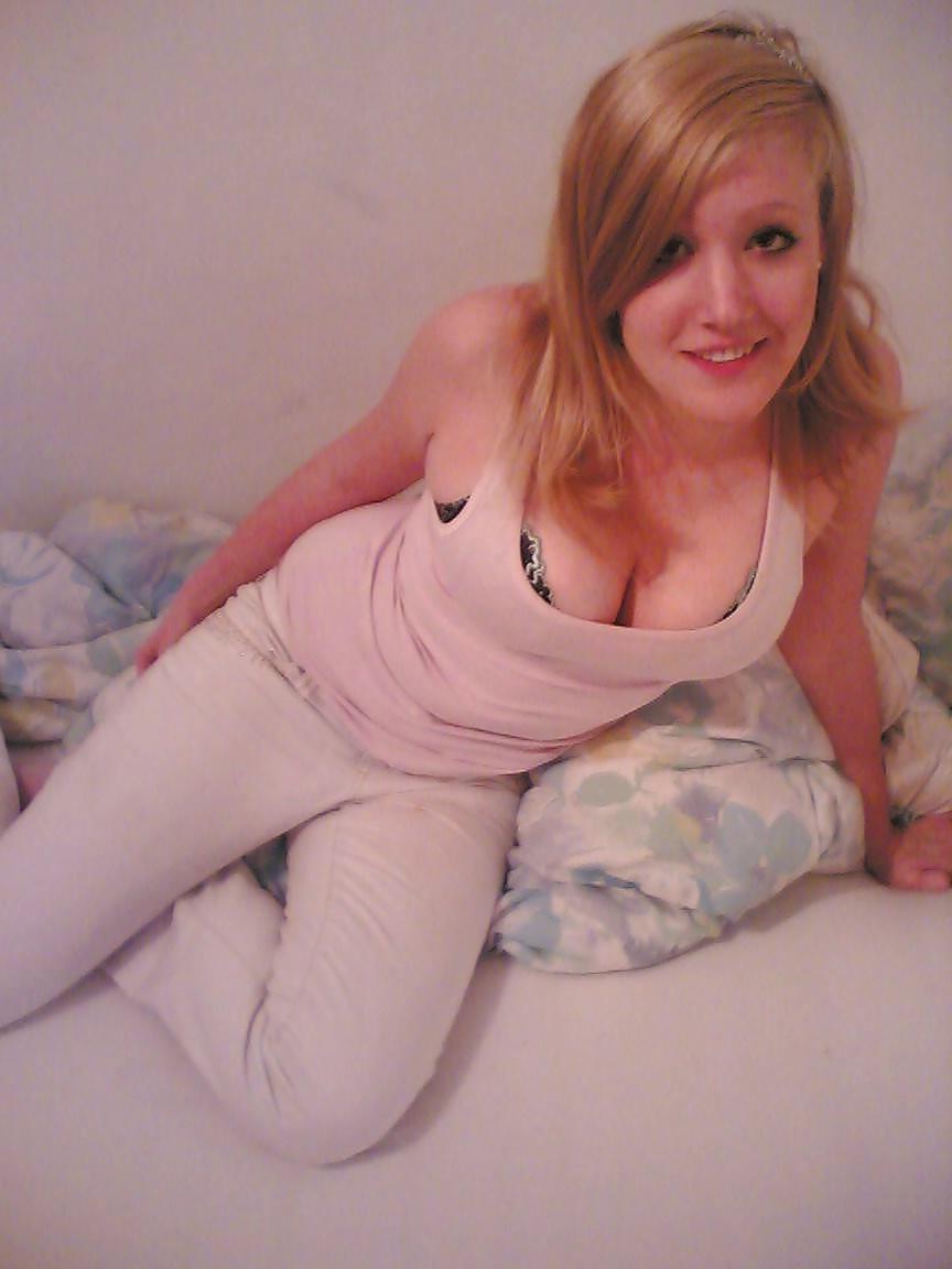 15P Busty Scottish Babe