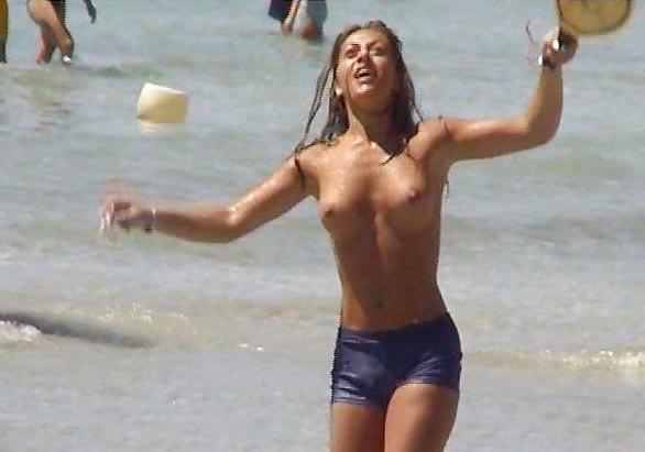 25P Beach Voyeur #2