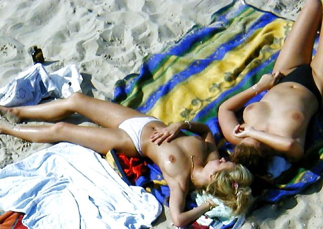 25P Beach Voyeur #2