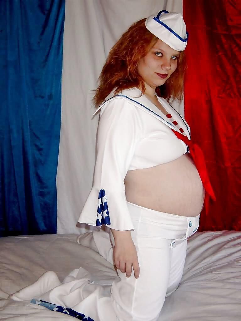 25P Sexy Pregnant Woman