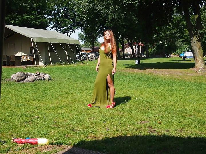 24P Amateur Chinese woman is sexy mommy