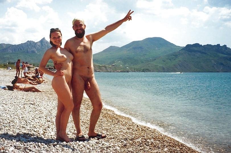 25P Naked Public Beach