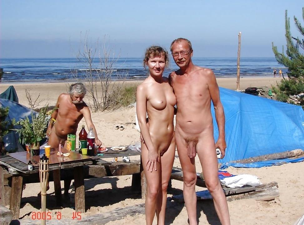 25P Naked Public Beach