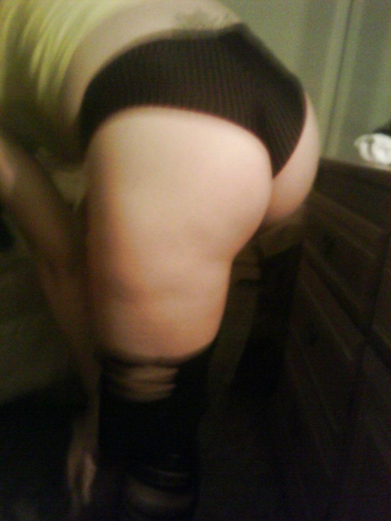 24P Self Pics & Flashing