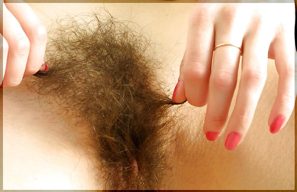 25P Natural Hairy Pussy 4 Ever!