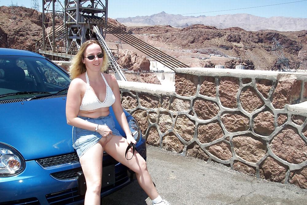 20P Kim flashing on vacation
