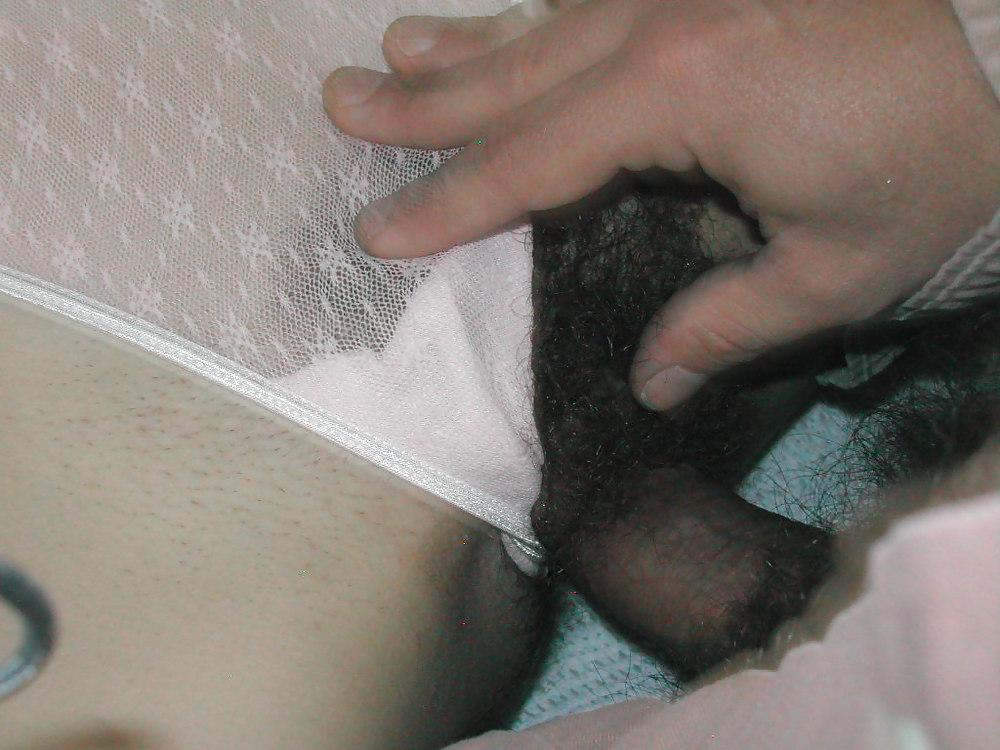 25P Cock Hungry Cutie Hairy Pussy GradSchl GF