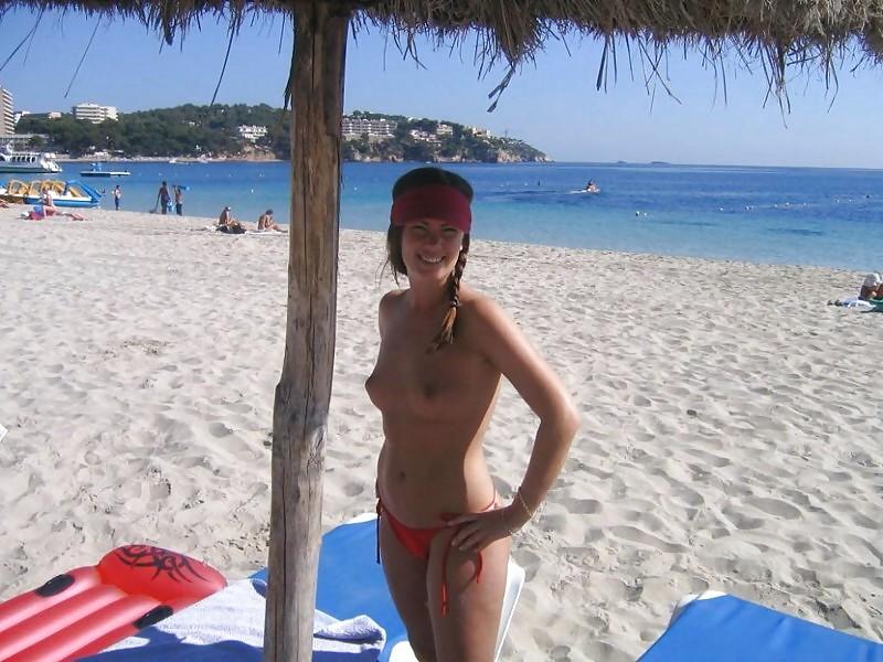 25P Beach girls 6.