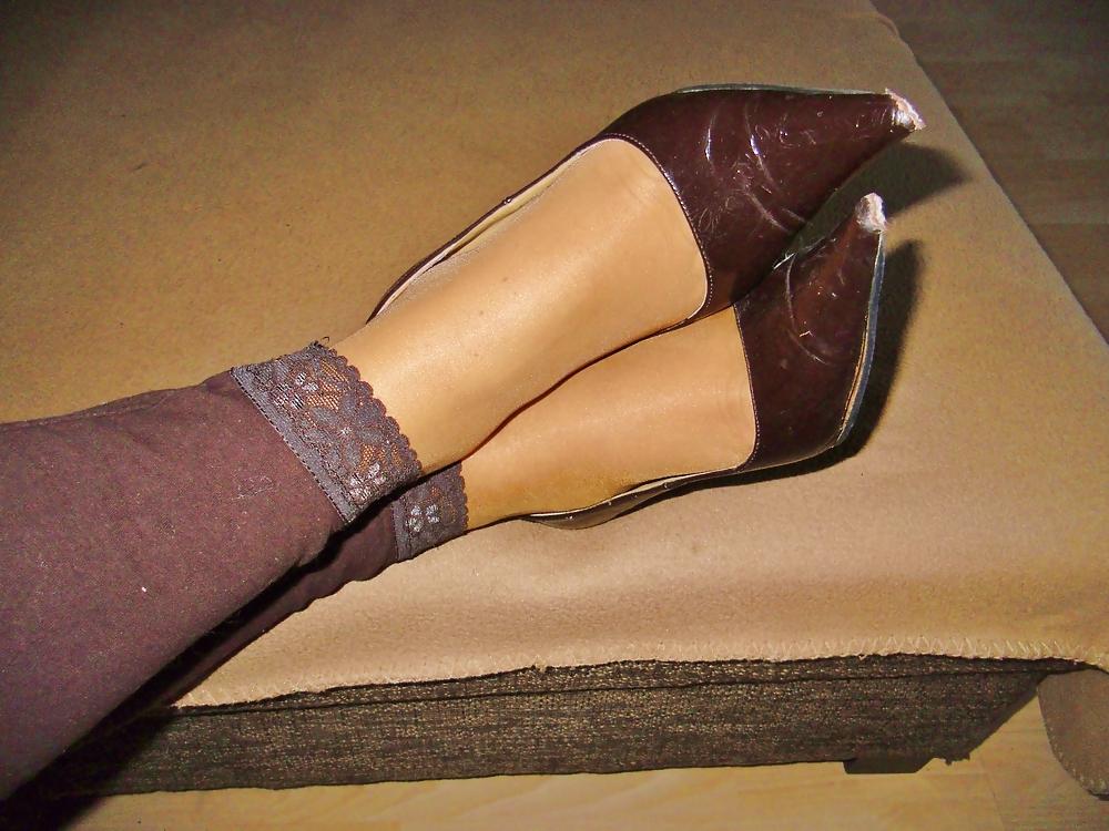4P High Heels - Nurdie Nylons - Leggins