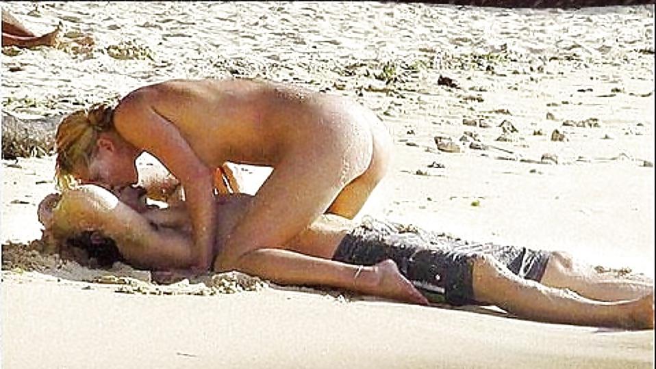 16P SEXX OoN THE BEACH ...