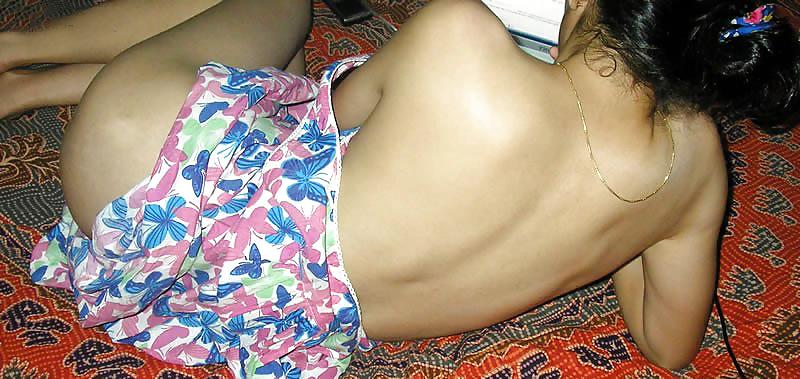 12P Indian hairy pussy
