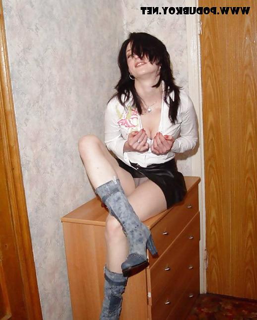 25P Upskirt 16