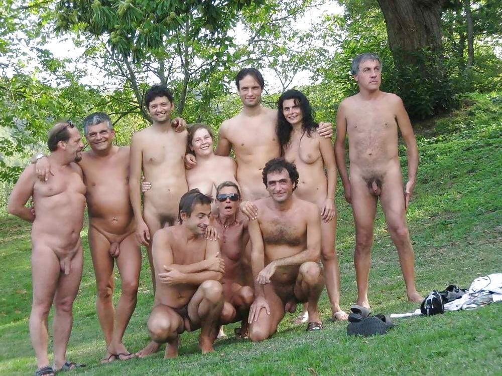 25P Nudist Beach Fun
