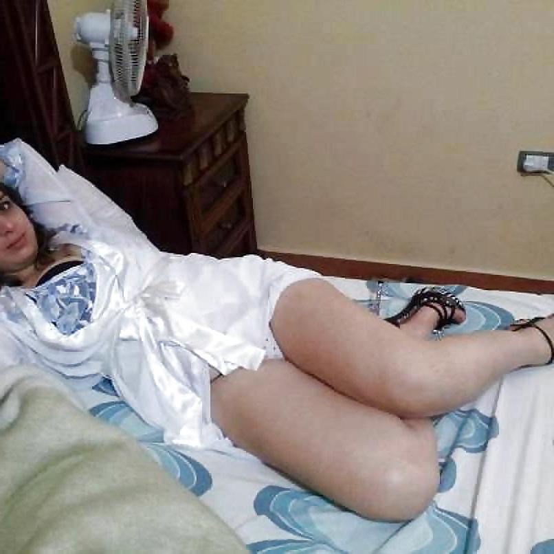 4P Arab woman: suad