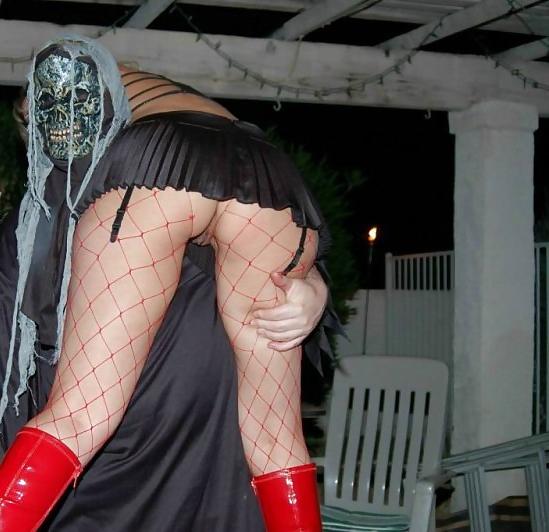 25P Upskirt 14