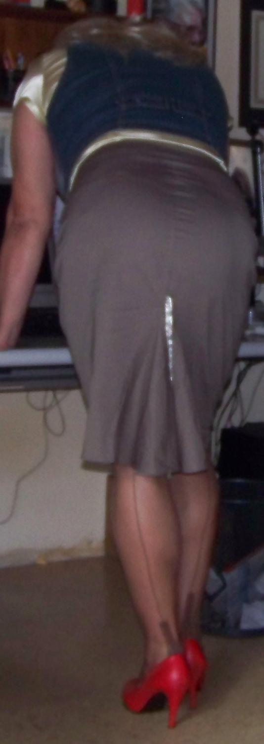 25P Sissy in Office again