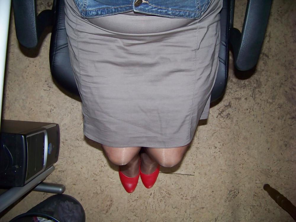 25P Sissy in Office again