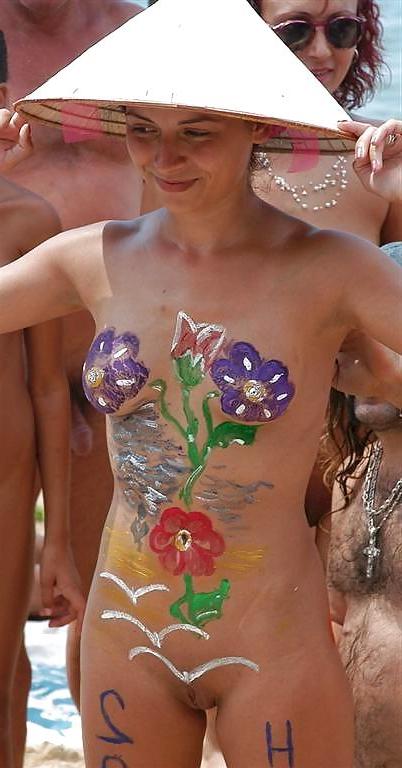25P Nude Beach Teens