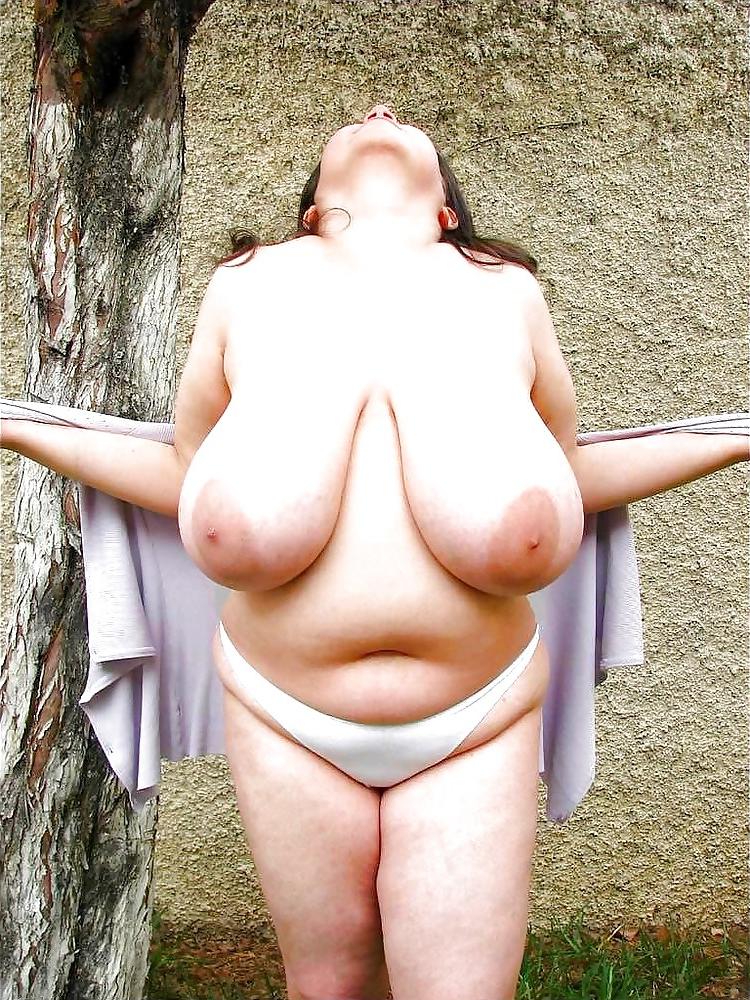 20P Busty women 295 (Saggy tits special)