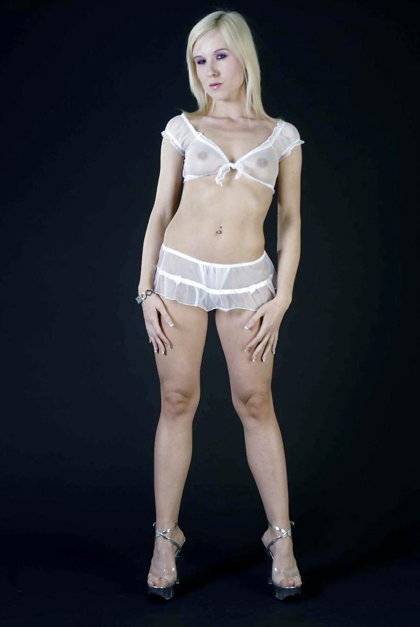 25P Lingerie & Nylons 128