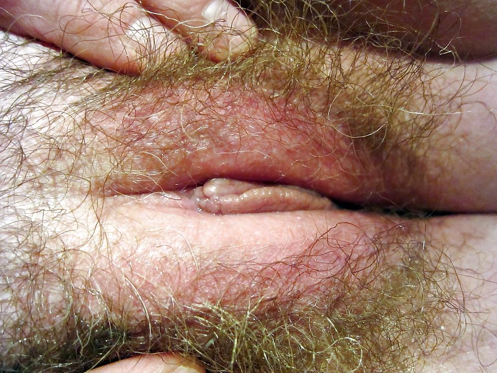 16P Flashing my hairy snatch 2 - pls comment