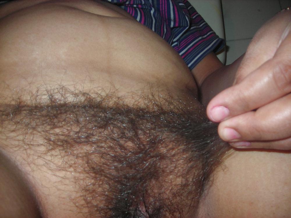 6P My Girlfriend Hairy Pussy..