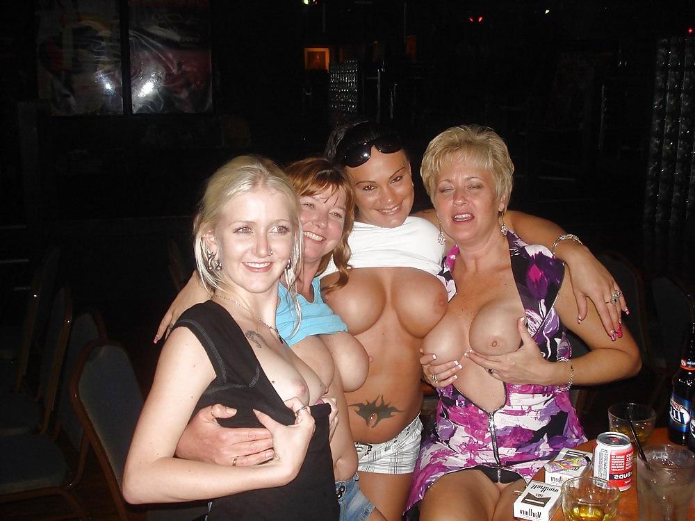 25P MILFS GET THEIR TITS OUT