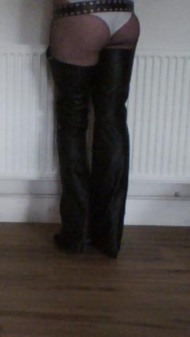13P Leotard leather and heels
