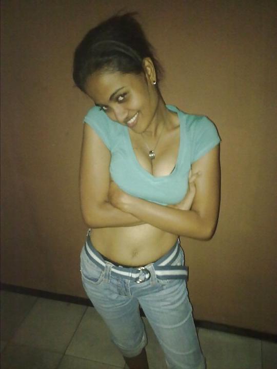 21P Ex indian college girl