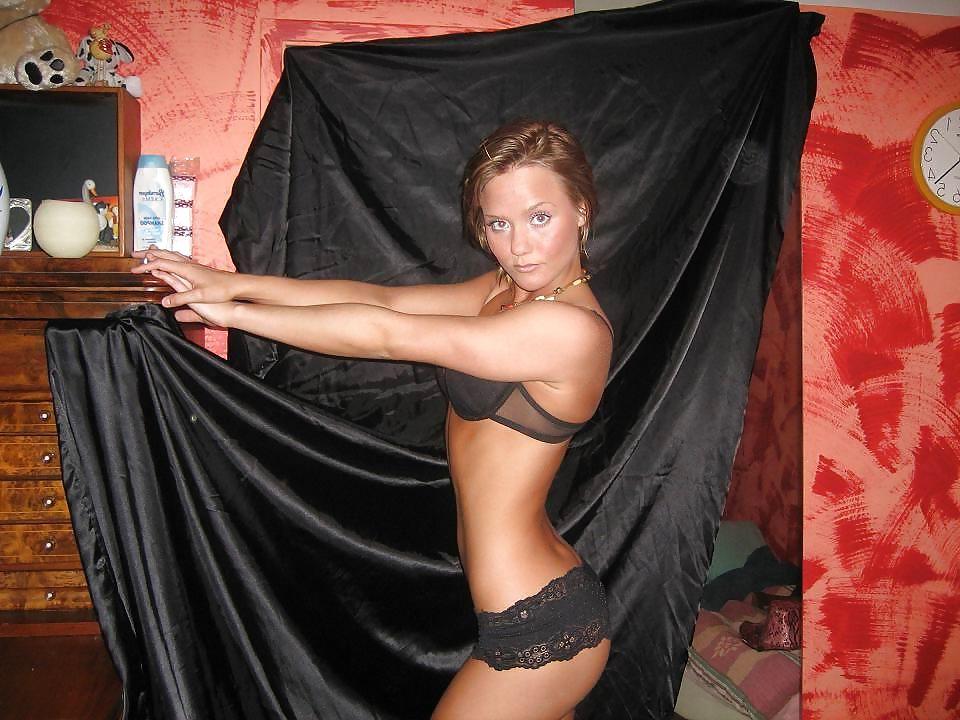 25P Lingerie & Nylons 172