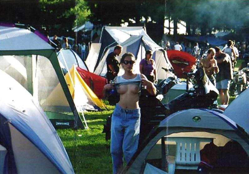 25P Show Us Your Tits!