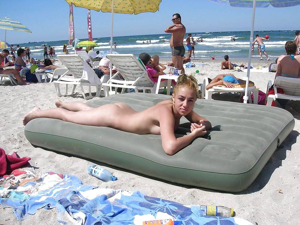 11P SEXX ON THE BEACH ...2