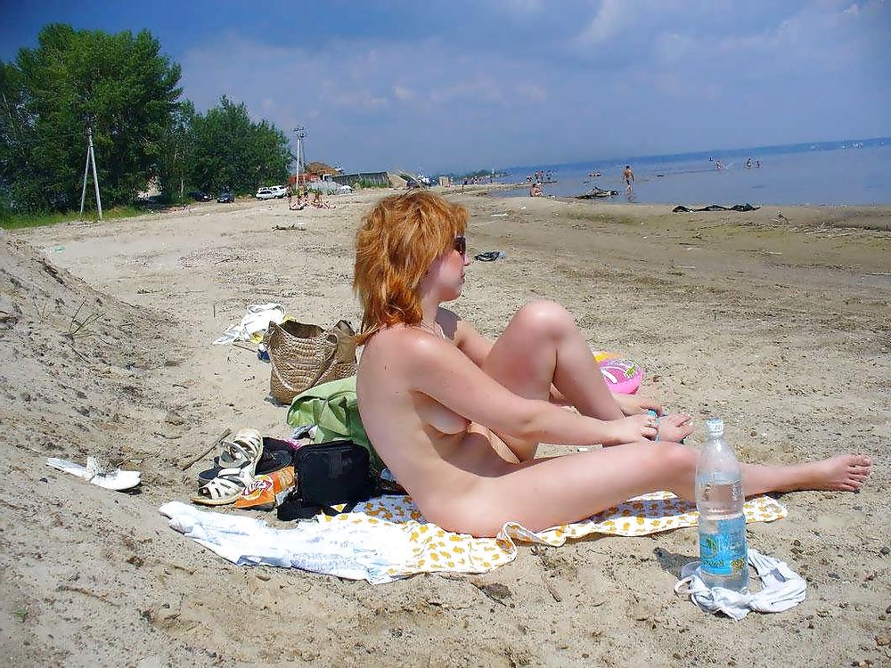 25P Nudist Beach Fun