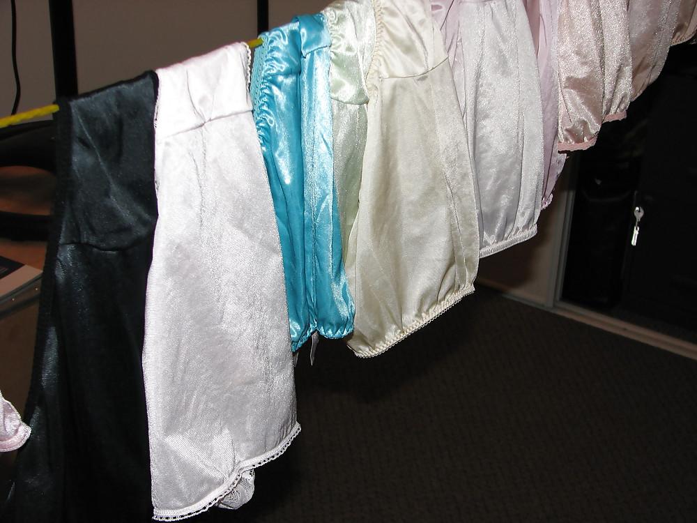 25P My Nylon Panty collection hagning to dry