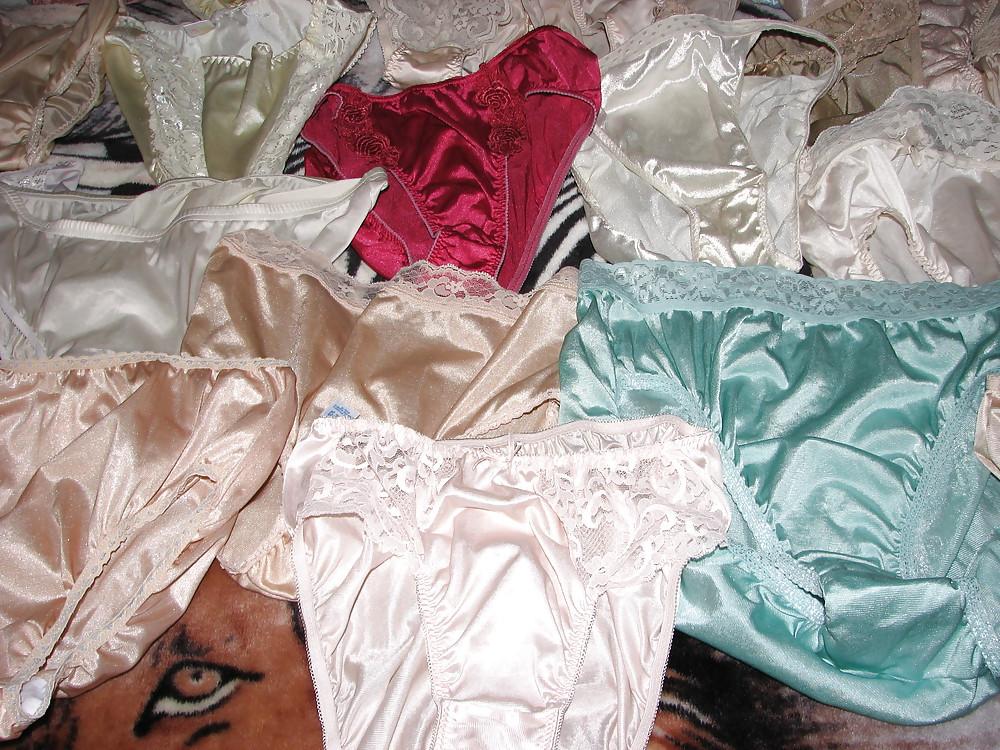25P My Nylon Panty collection hagning to dry