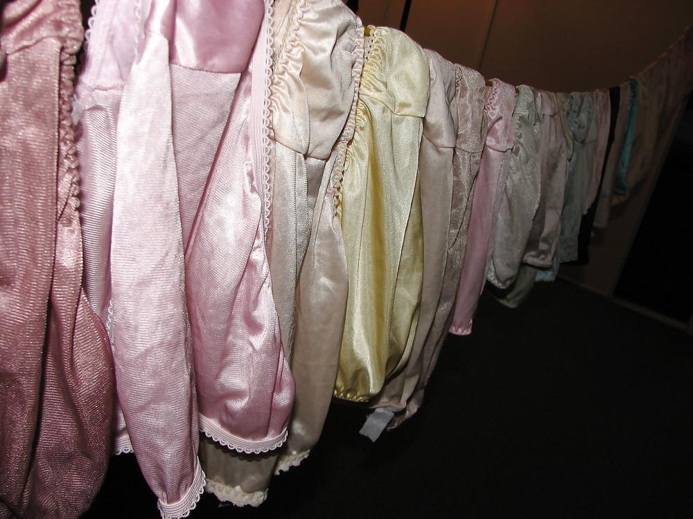25P My Nylon Panty collection hagning to dry