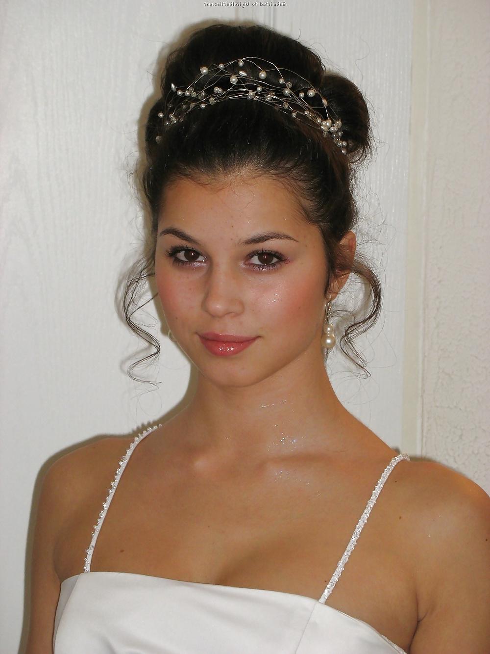 11P Young College Sweet Girl Sex and Strip Picture