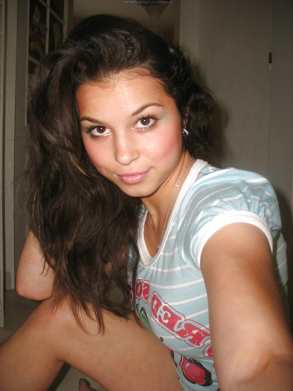 11P Young College Sweet Girl Sex and Strip Picture