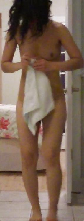 25P Hidden cam in hotel captures korean milf