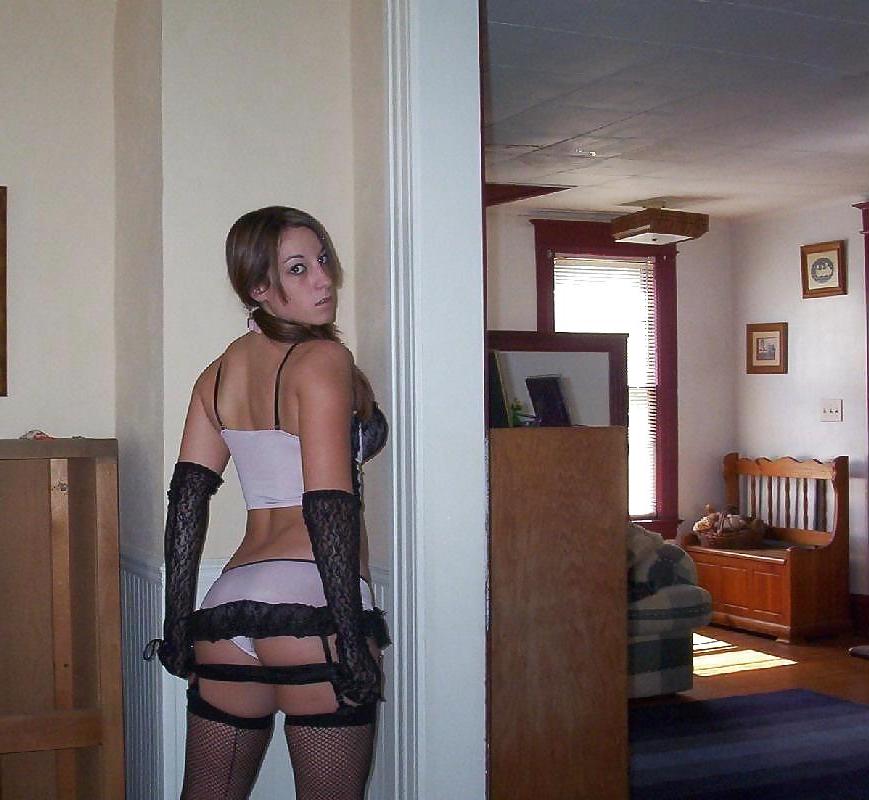 25P Lingerie & Nylons 95