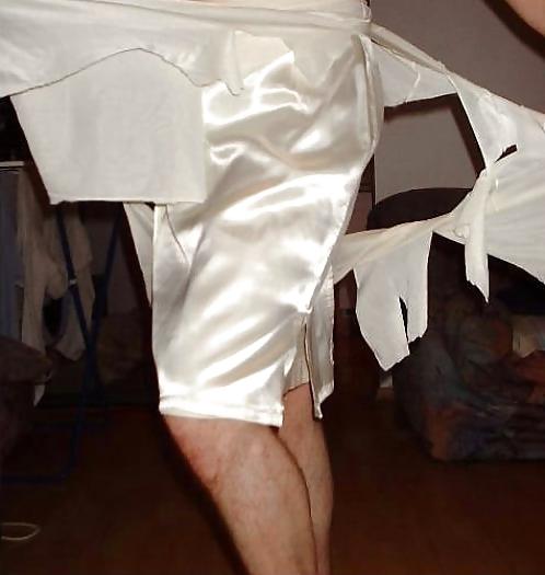 25P Nylon Satin Rip 04