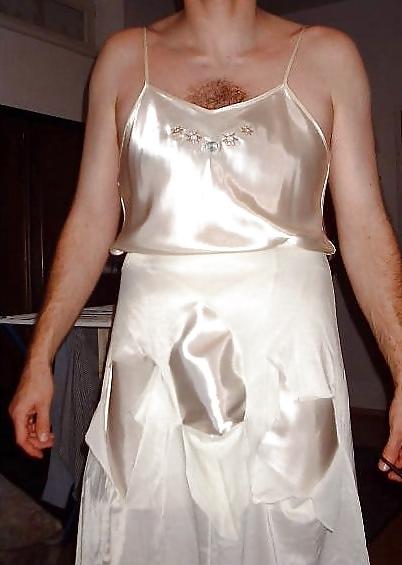 25P Nylon Satin Rip 04