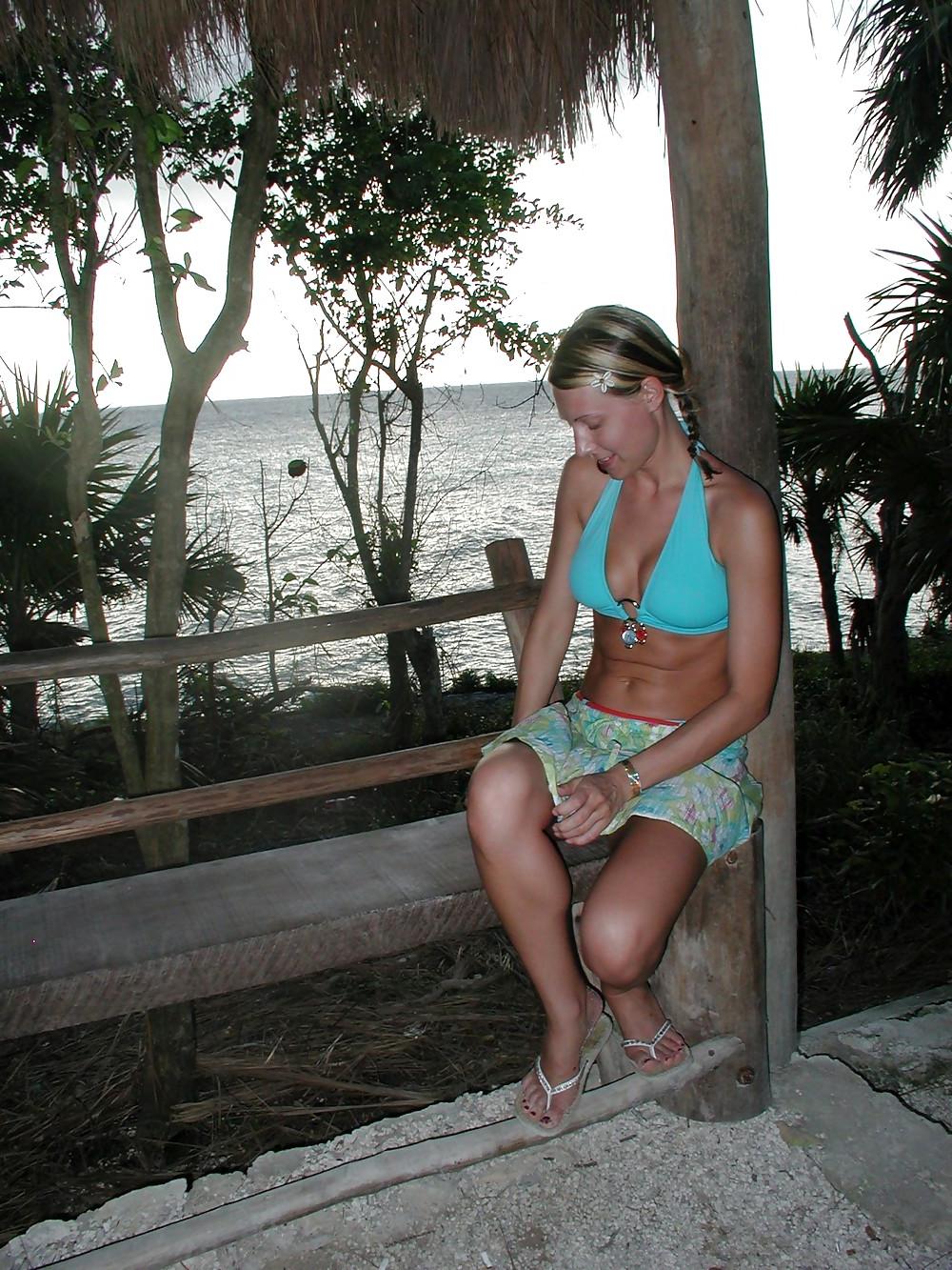 25P Sexy Blonde Milf-Slut