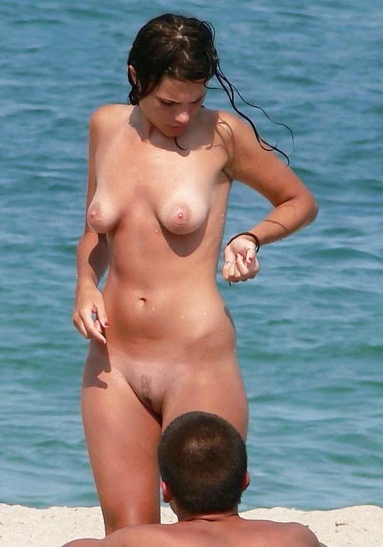 25P Cute Beach Teens