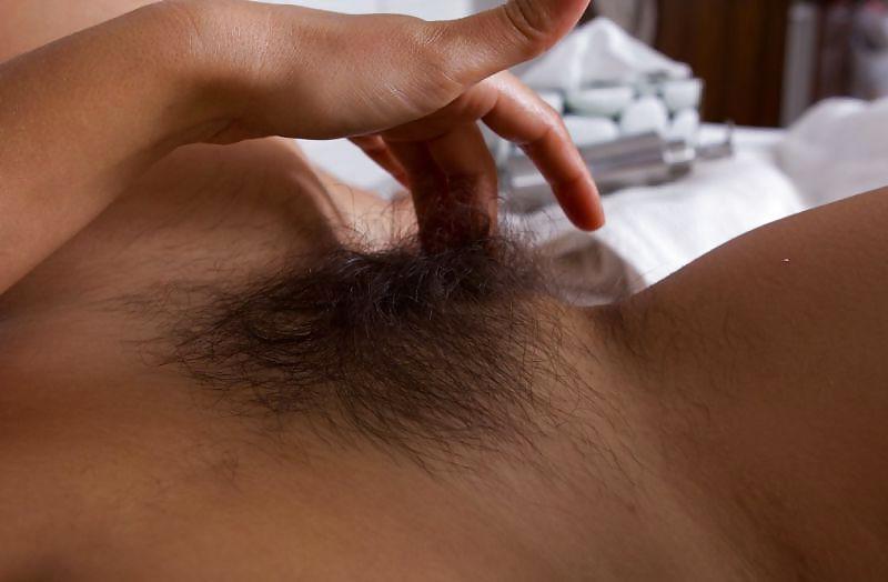 25P More Hairy Pussy!!!