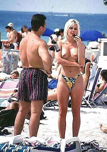 25P Sweet beach girls 2