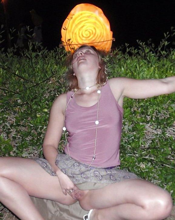 25P Girls flashing - 5