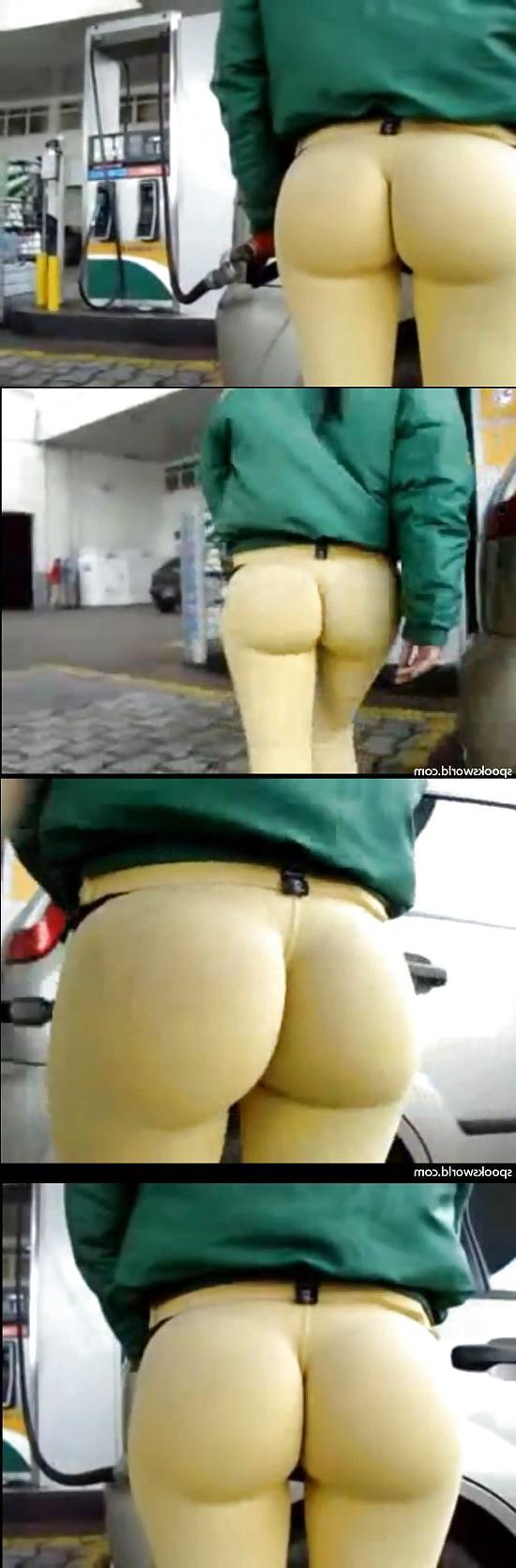 25P Gotta love yoga pants